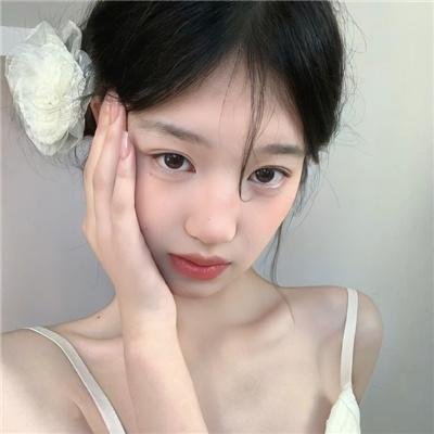 漫天烽火一美人